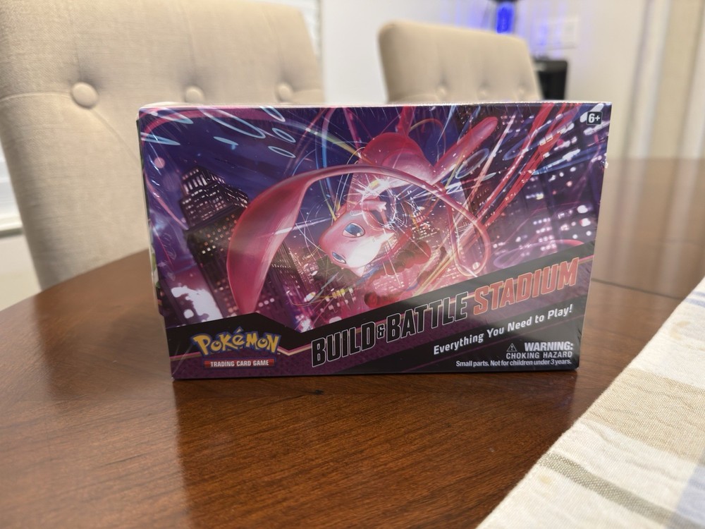 Pokemon TCG: Sword and Shield Fusion Strike Build and Battle Stadium