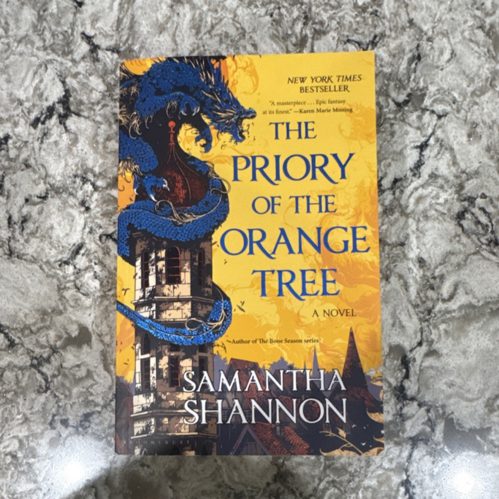 Samantha Shannon The Priory of the Orange Tree Paperback Fantasy Novel