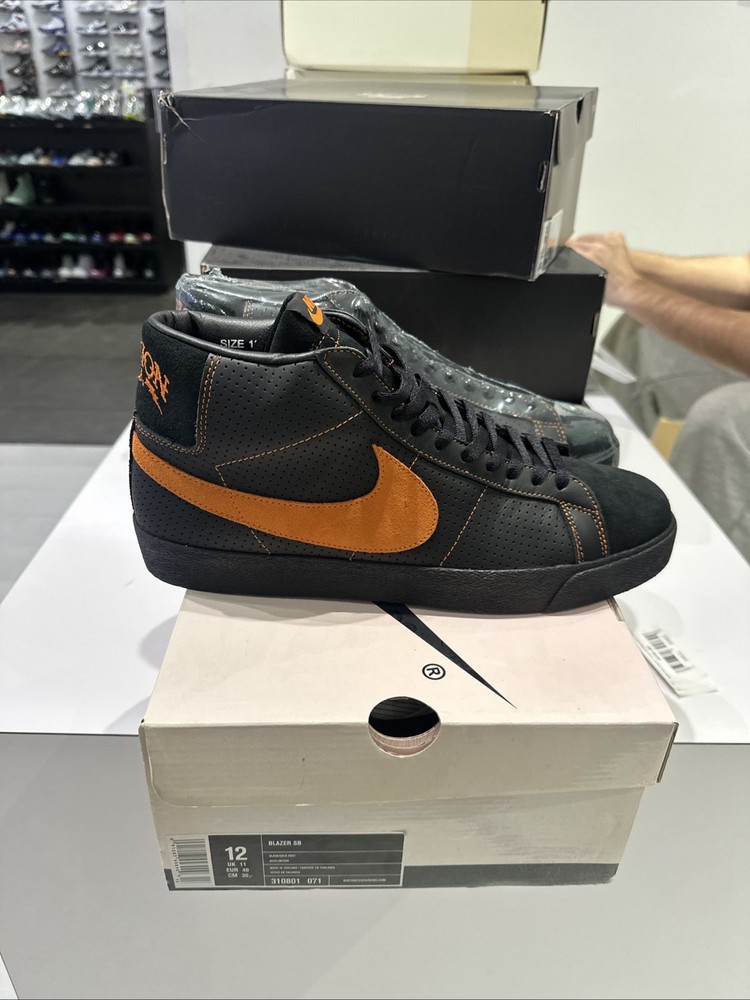 Nike SB Blazer Mission Black Orange Size 12  310801-071