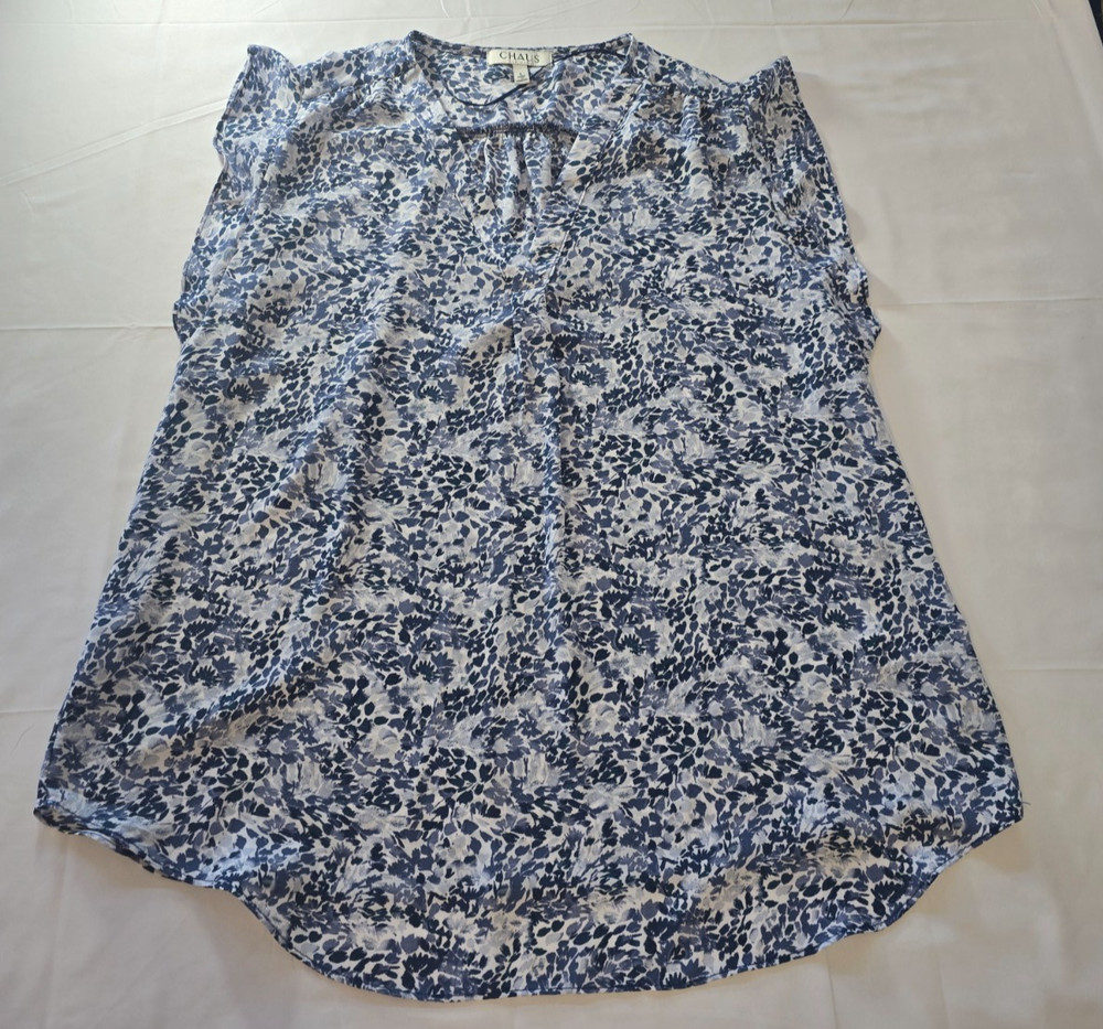 CHAUS women's shirt, short sleeve size large, blue flower print