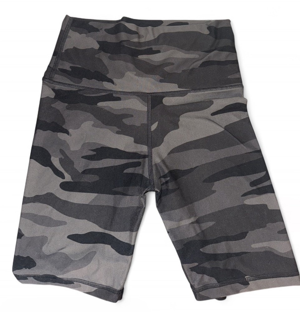 Aerie MOVE Camouflage Biker Shorts Stretch Comfort Elastic Waist Spandex Nylon M