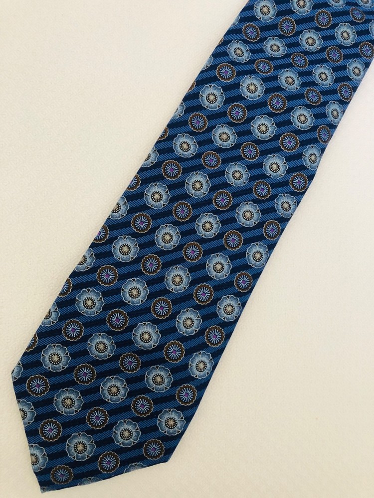 Ermenegildo Zegna Geometric Floral Blue Made in Italy All Silk Necktie