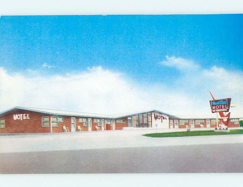 Unused Pre-1980 MOTEL SCENE Mcpherson Kansas KS HJ9852