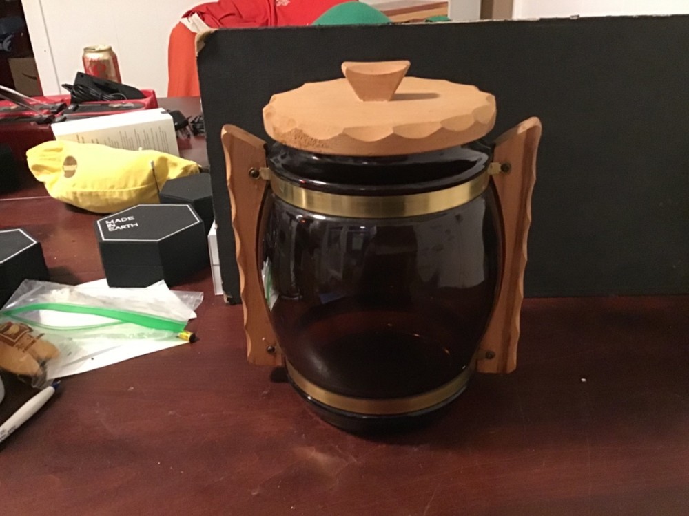 Vintage SIESTA WARE Glass Snack Cookie Jar Barrel With Lid DOUBLE HANDLE Amber