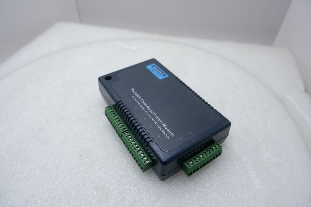 Advantech USB-4761 Portable Data Acquisition Module 8-ch Relay #2