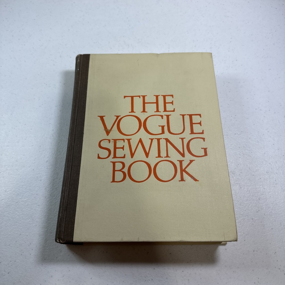 The Vogue Sewing Book Edited by Patricia Perry Vogue 1970 1st Edition Hardcover