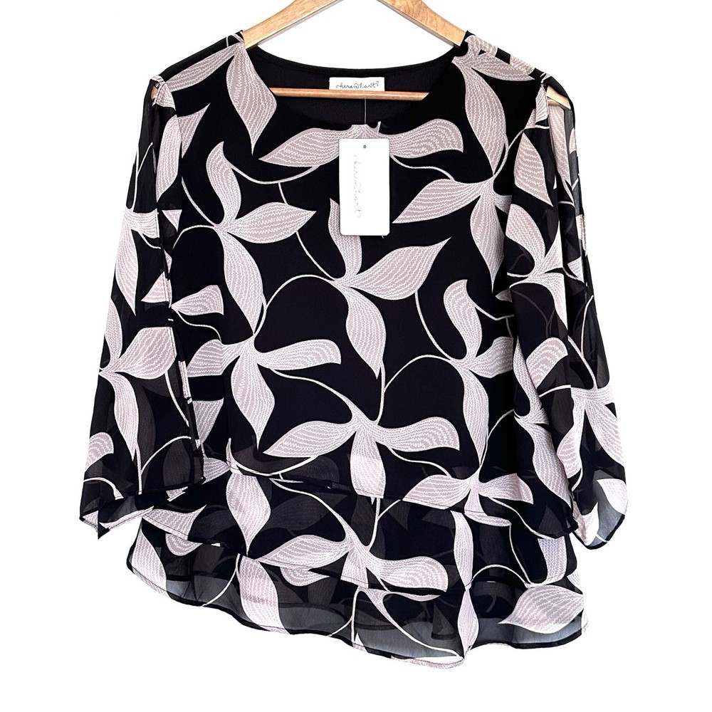 NWT Keren Hart Shirt Women’s Medium Black Geometric 3/4 Sleeve Cold Shoulder Top