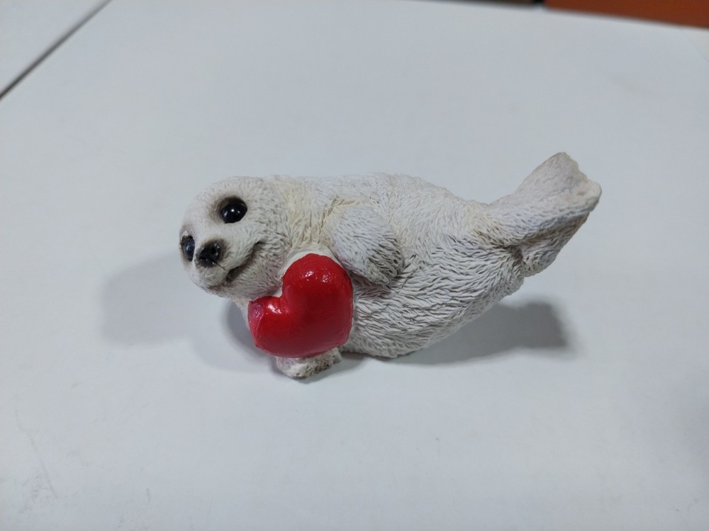 Stone Critters Littles Seal Pup With Heart