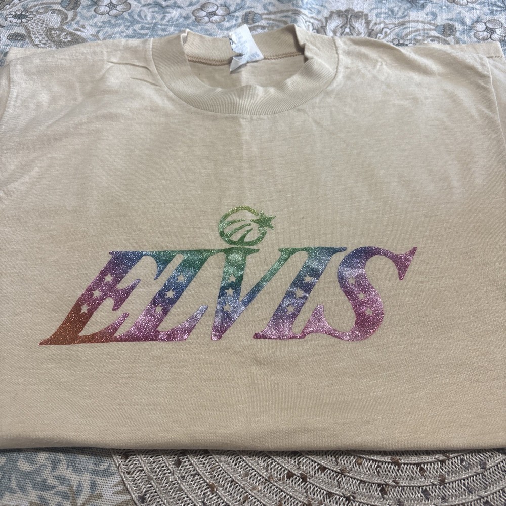 Elvis Presley 1997 Vintage T-Shirt Music Rock Tee