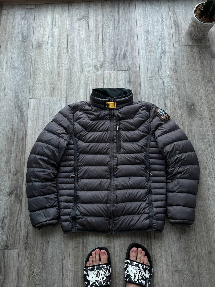 Gray Down Puffer Jacket for Men - Size Small by Parajampers