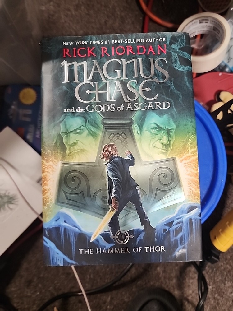 Magnus Chase and the Gods of Asgard, Book 2 The Hammer of Thor - GOOD