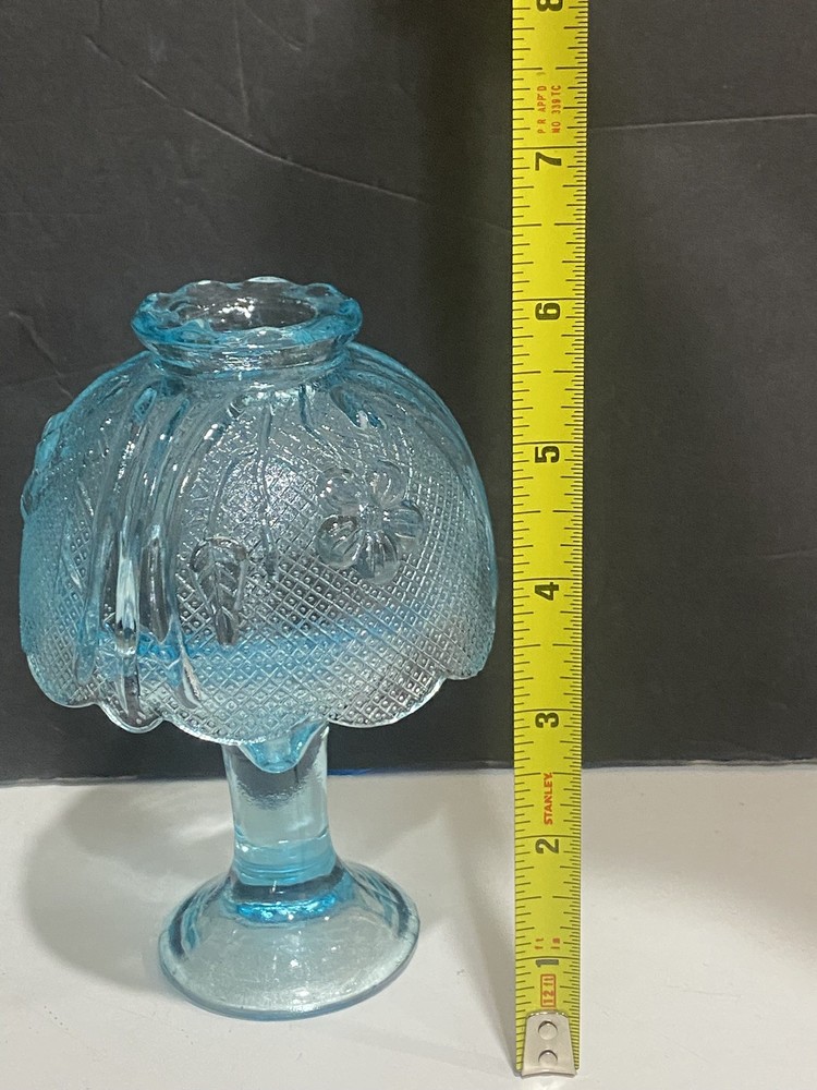 Vtg House of Lloyd Blue Glass Floral Fairy Lamp Tea Light Candle Holder 5 1/2”