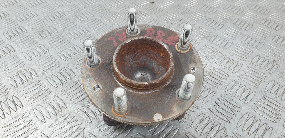 2023 Mazda CX-30 Wheel Bearing Hub BCKE2615X Rear Left Right 7K Miles