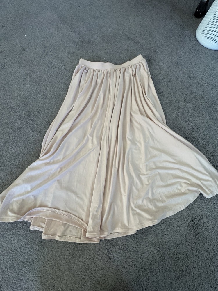 H&M Baby Pink Maxi Flowy Skirt Size M