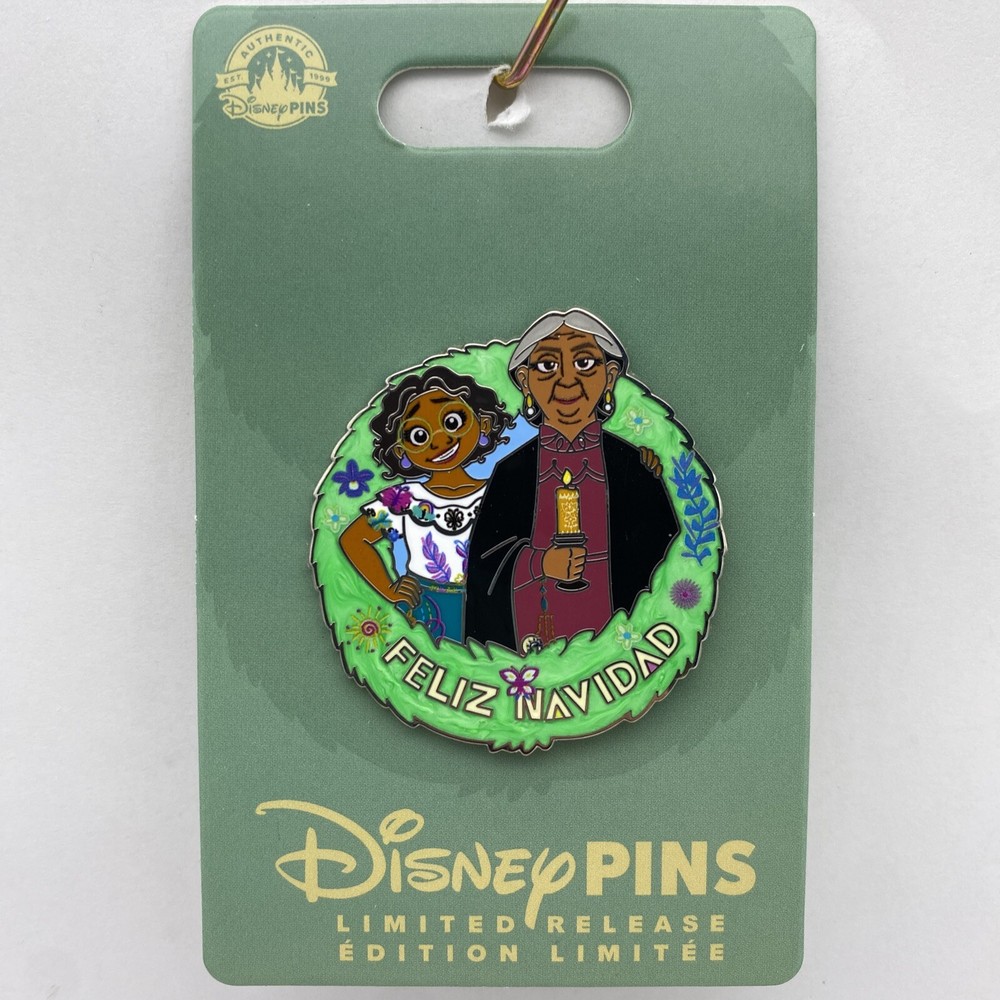 Disney Parks Pin Encanto Feliz Navidad Mirabel & Abuela Christmas Wreath LR-image