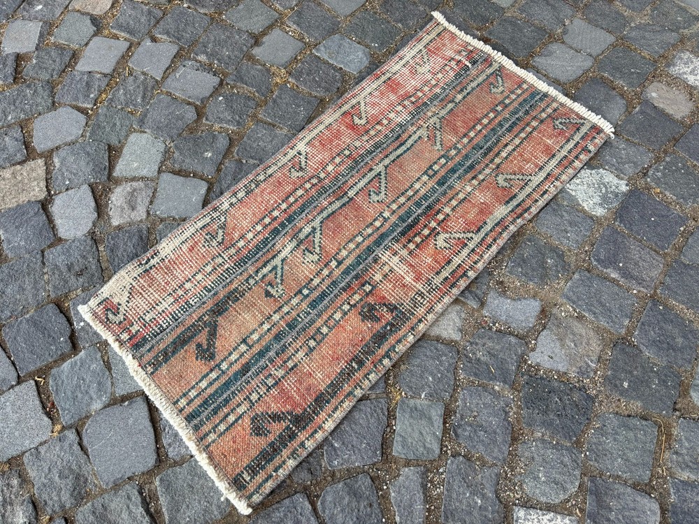 Doormats,Turkish handmade rug,Vintage wool rugs, Bohemian small rug 1,5 x 3,2 ft