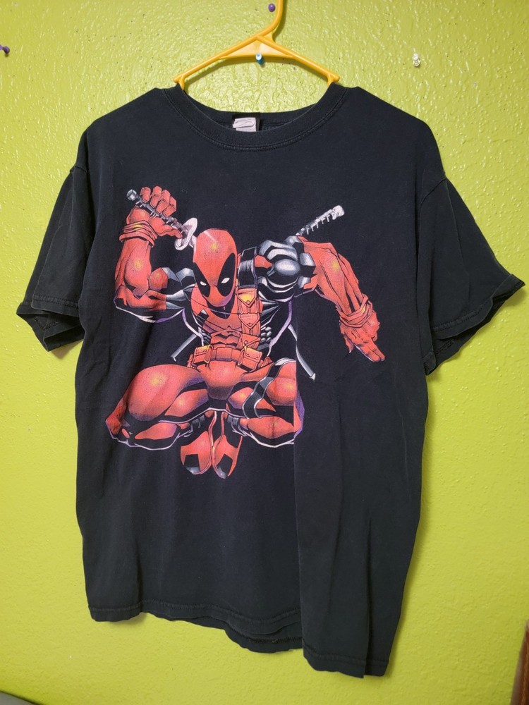 VTG Deadpool Shirt Adult Med. Black Graphic Mad Engine Marvel X-Men Avengers Y2K