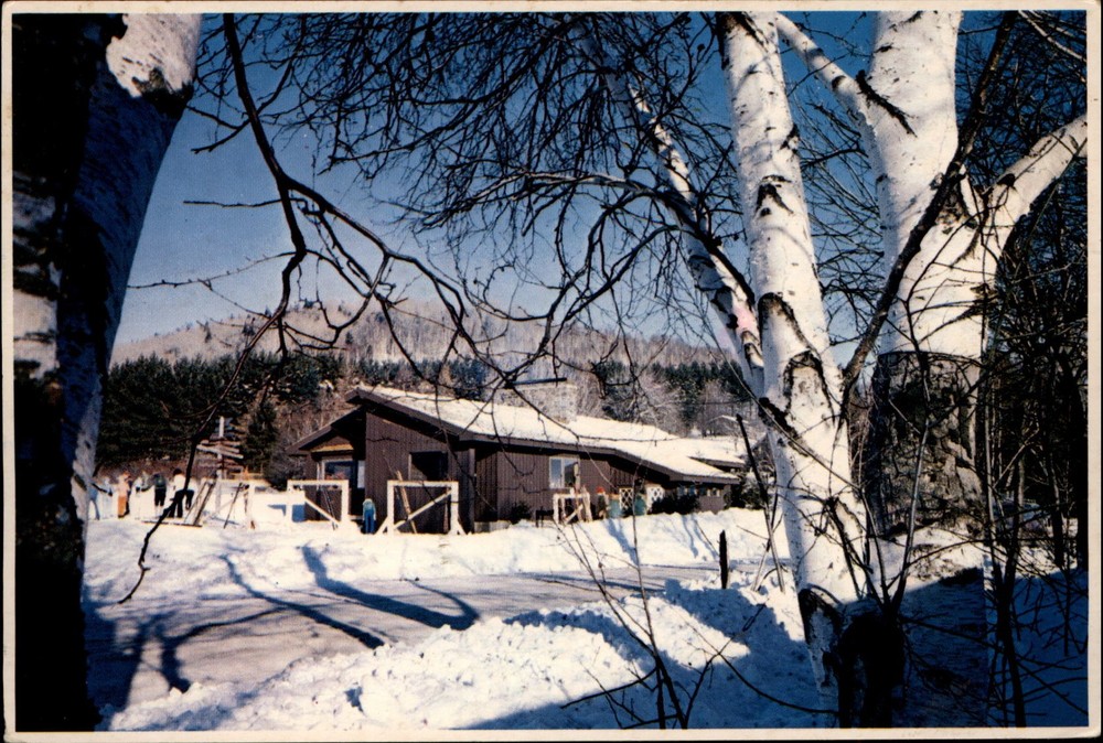 Trapp Family Lodge Stowe Vermont vintage postcard y433