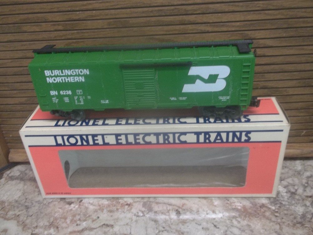 Lionel 6-6239 O Gauge Burlington Northern Standard Boxcar #6239 LN/Box
