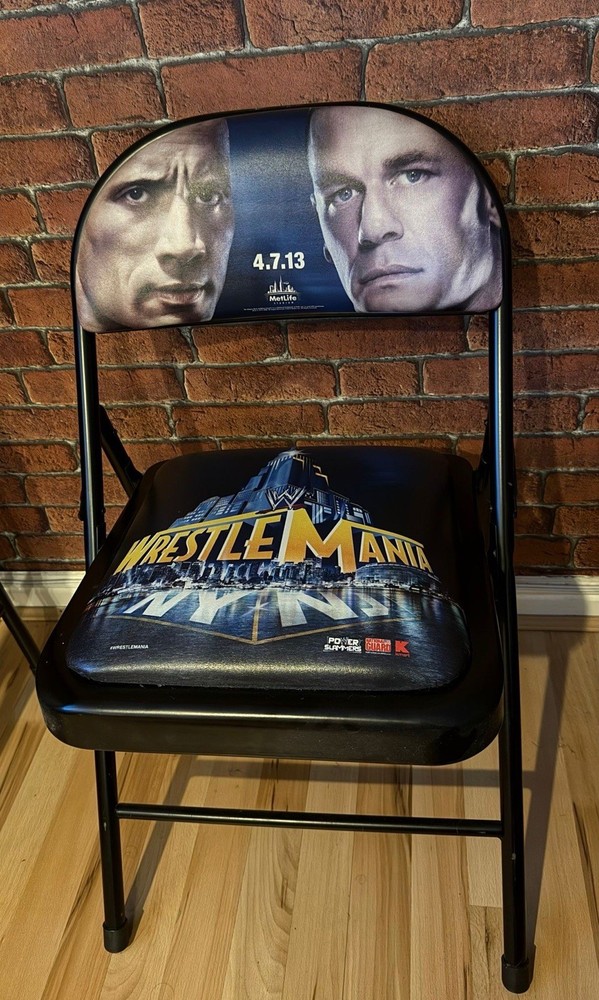 WWE WRESTLEMANIA 29 COMMEMORATIVE RINGSIDE CHAIR - ROCK V CENA | NYC  **RARE**