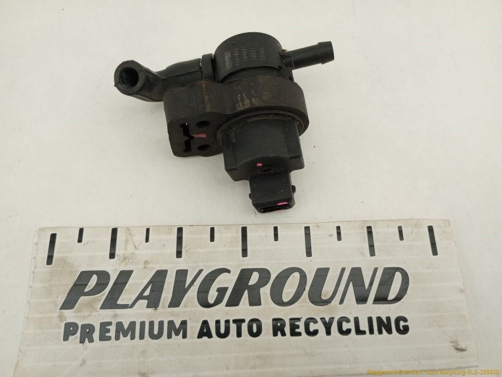 Chrysler Crossfire Vapor Canister Purge Valve 3.2L V6 6 Cylinder Fits 2004-2008