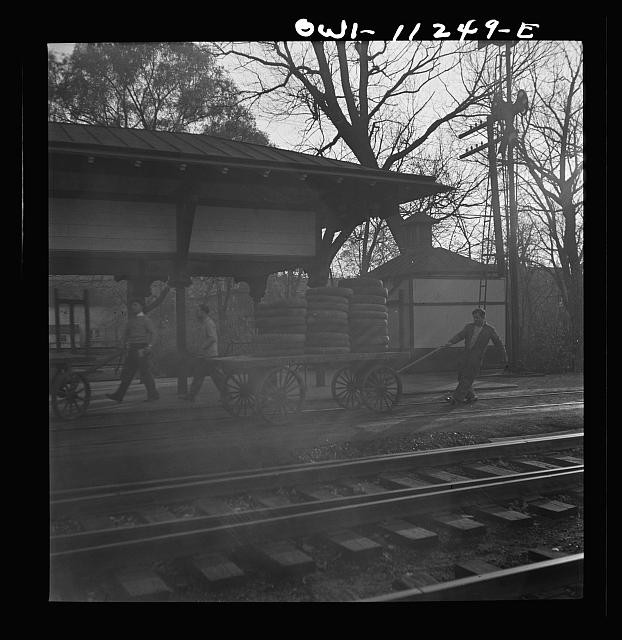 Photo:Lititz Pennsylvania 1942 Tires Rationing Station Master Train Depot