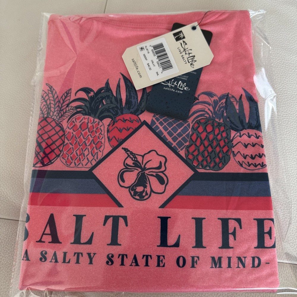 NWT Ladies Salt Life Size Small Lightweight Long Sleeve Year round Shirt #1032