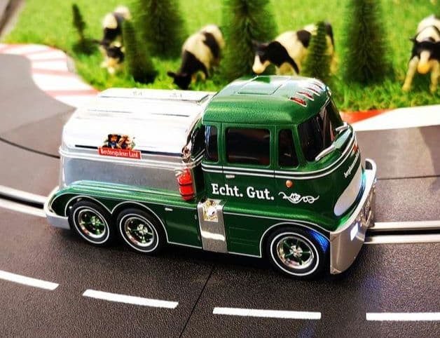 Carrera Digital 132 Tanker Berchtesgadener Land #3c89c9