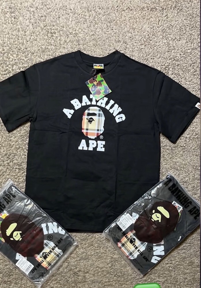 A Bathing Ape Men's L Black Cotton Crew Neck Short Sleeve Graphic Logo Tee