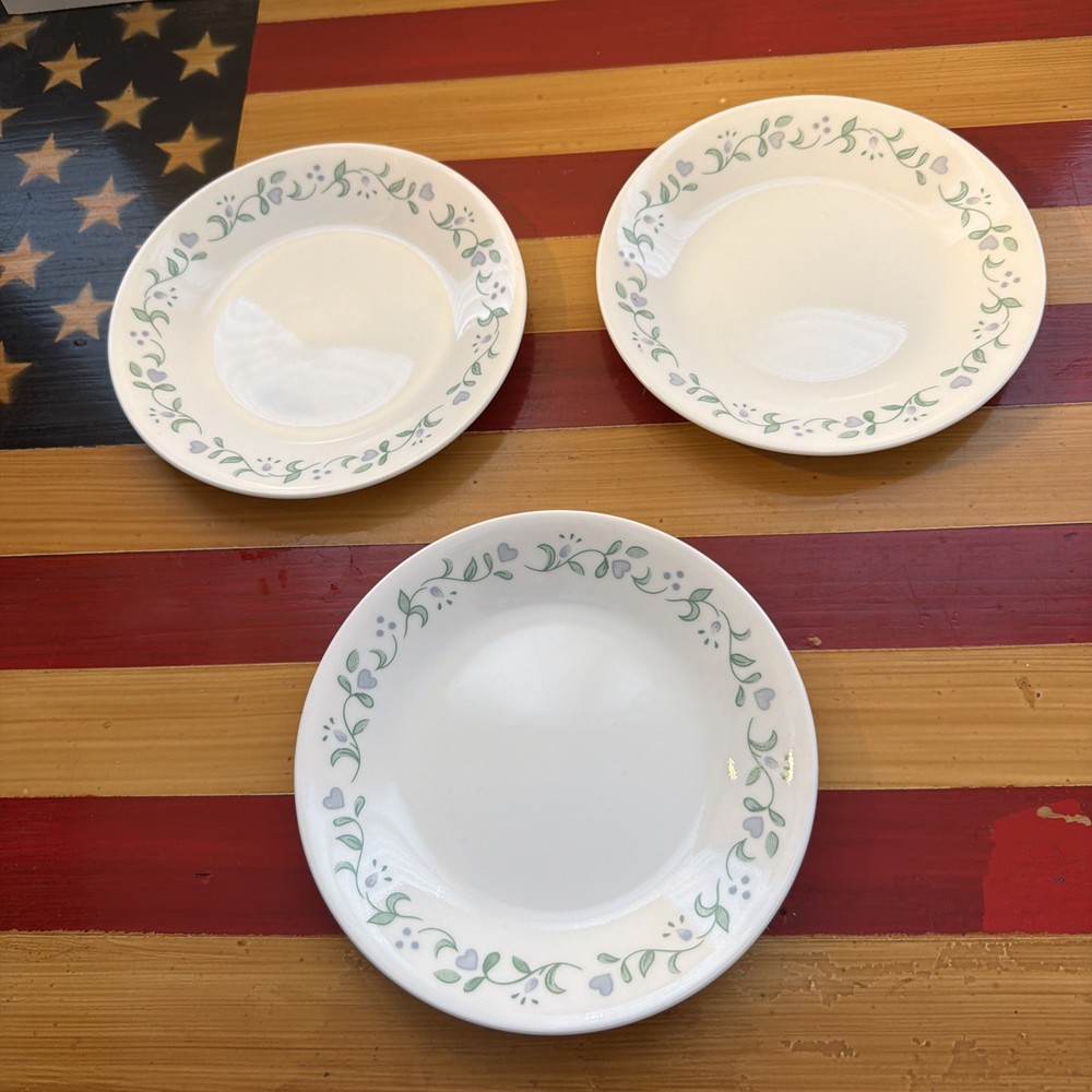 Set of 3 Corning Corelle Country Cottage Hearts Vine 6.75