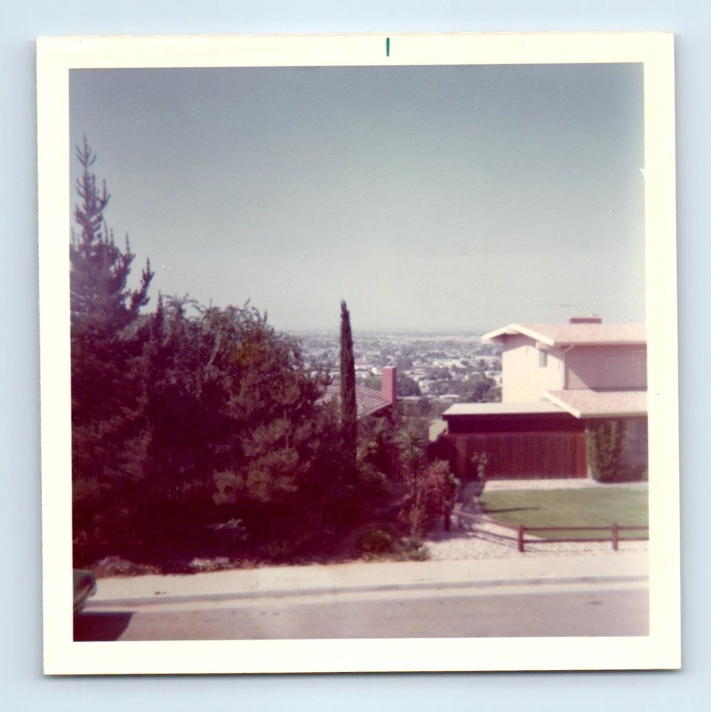 Old Vintage Square Color Photo STREET SCENE HOUSE OVERLOOKING CITY SNAPSHOT