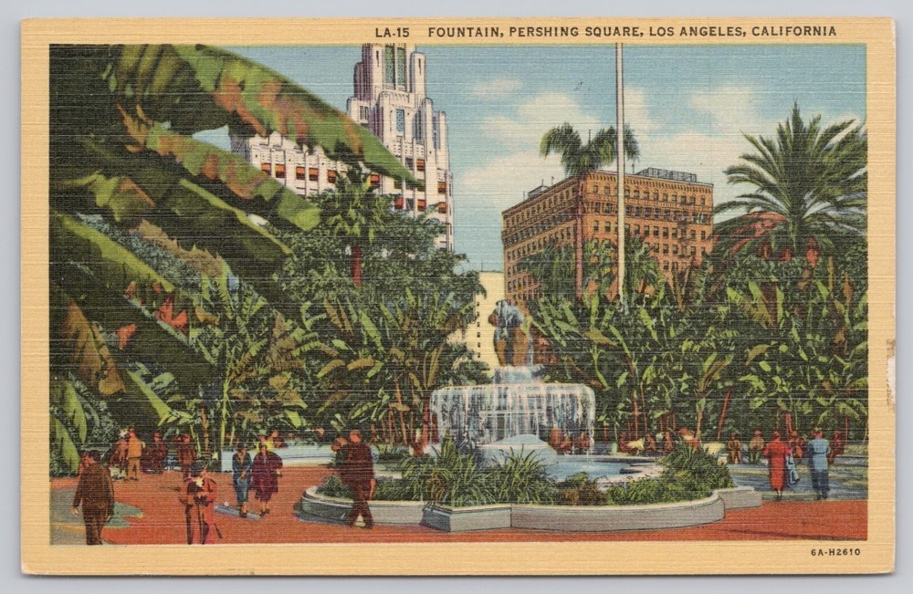 Los Angeles California, Pershing Square Fountain, Vintage Postcard