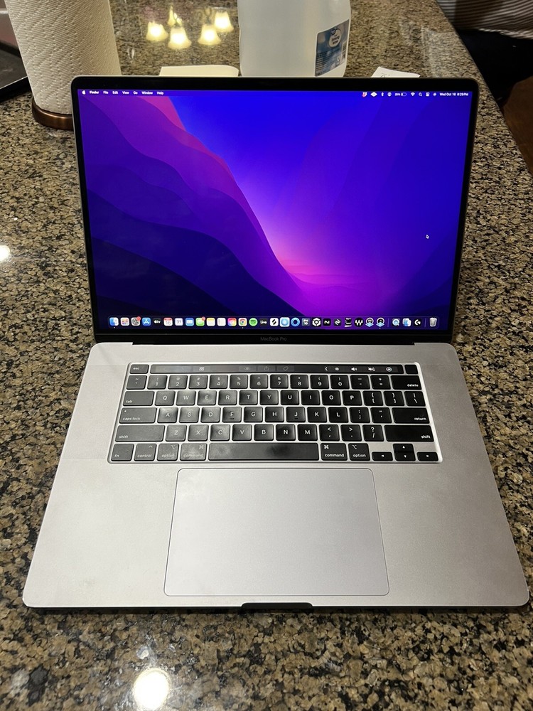 Apple MacBook Pro 16
