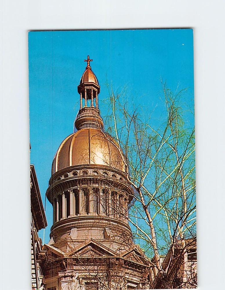 Postcard State Capitol Gold Dome Trenton Mercer County New Jersey USA America