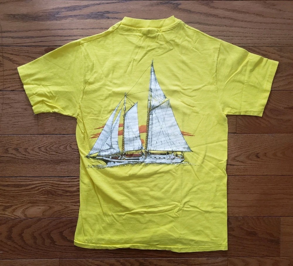 Vintage 80s Graphic T-Shirt Cayman Islands Turtle Sail Single Stitch Yellow Sz M