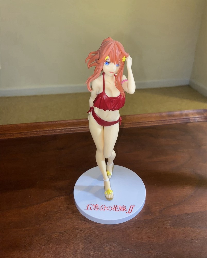 The Quintessential Quintuplets Itsuki Nakano  Figure Red Bikini Anime Statue