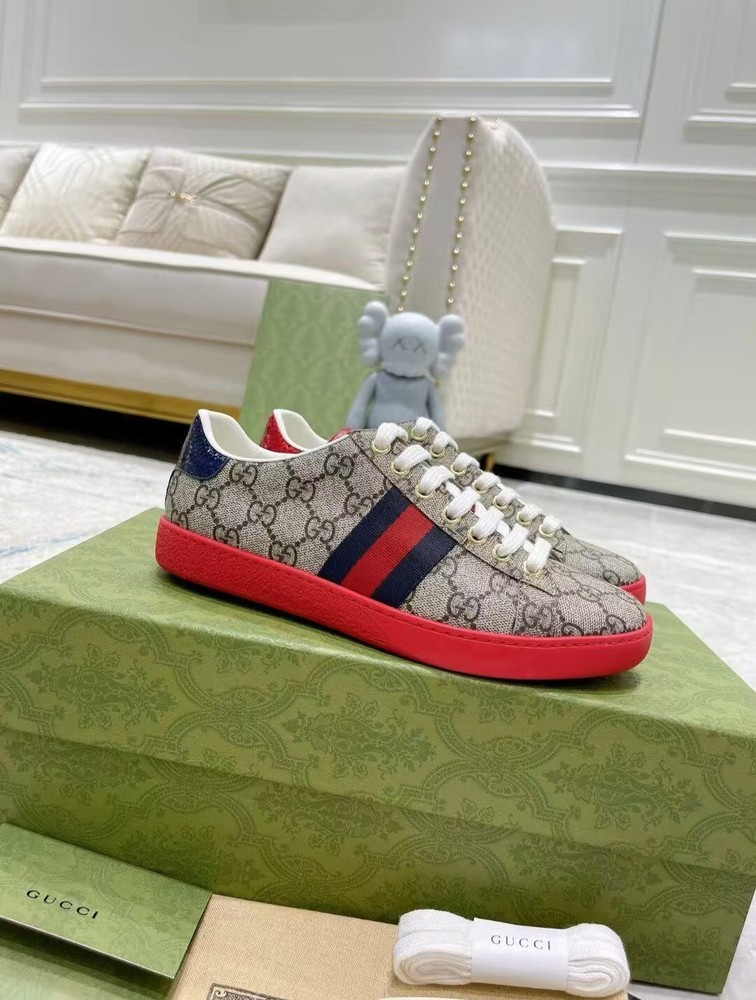 Gucci Ace red Men's shoes