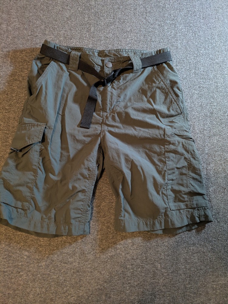 Columbia Shorts Mens 30 Gray Nylon  Hiking 10 Inseam Zip Fly Pockets Omni Shade