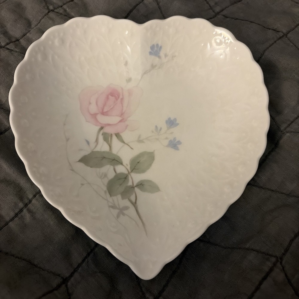 MIKASA Japan Heart Shaped Porcelain Trinket Dish “All My Love” Granny Core!
