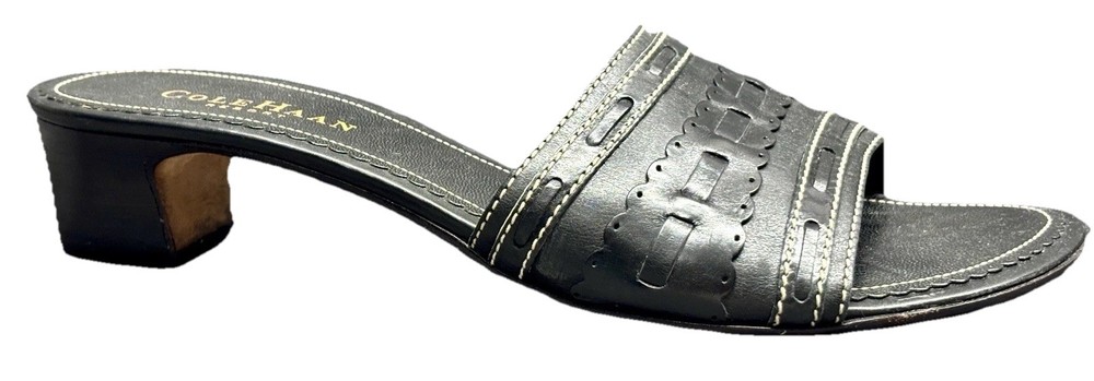 Clark Women’s Black Leather Kitten Heel Sandal Size 8