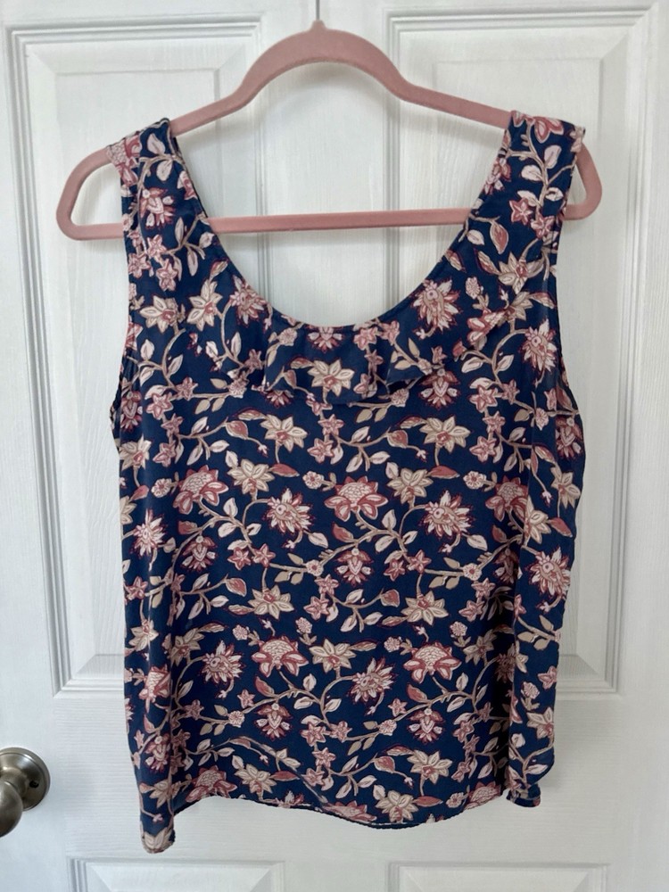 GAP Women’s Navy Pink Floral Sleeveless Ruffle Scoop Neck Blouse Size L