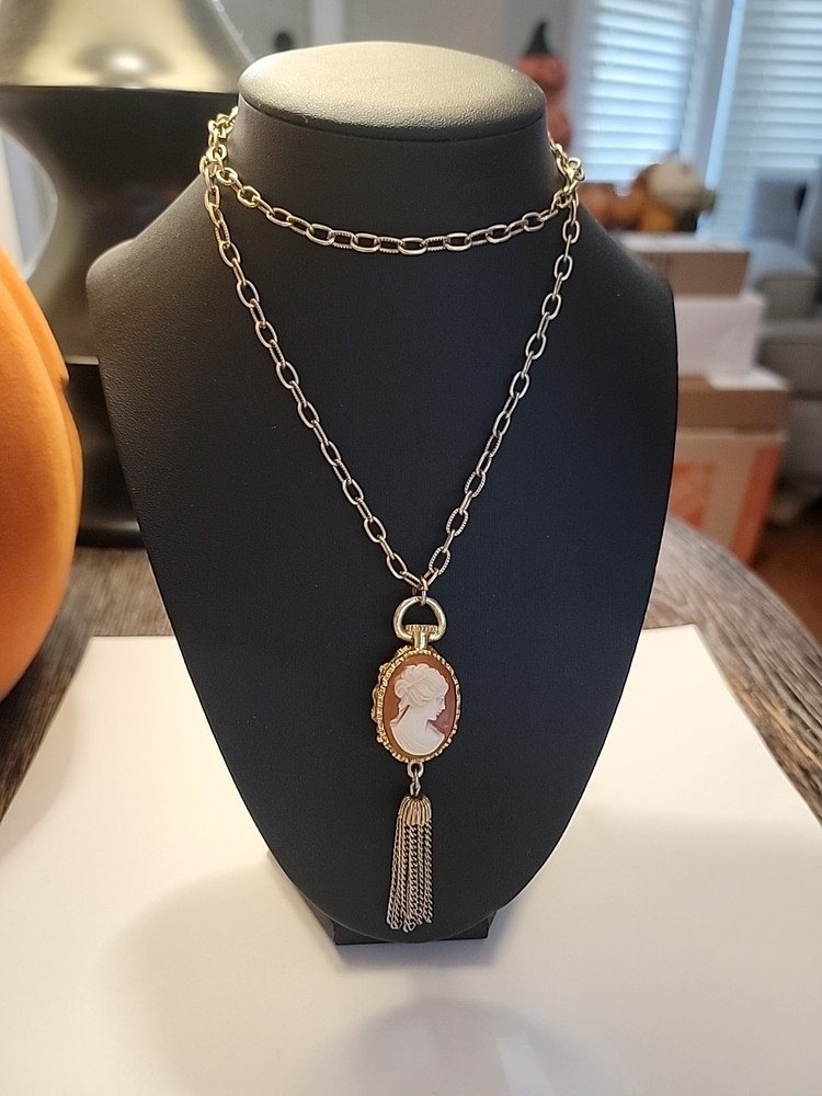 Vintage Art Deco Cameo Tassel Necklace