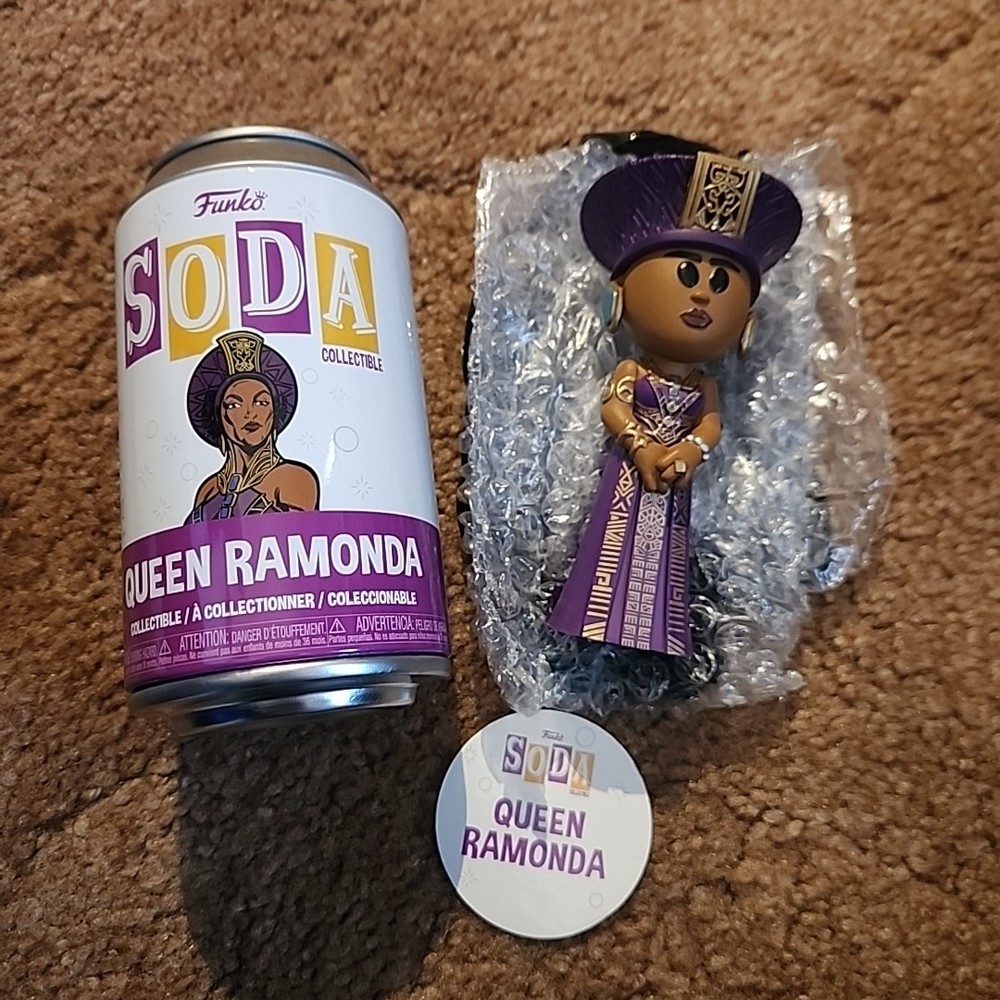 FUNKO VINYL SODA: Black Panther: Wakanda Forever-Queen Ramonda-Marvel~Common