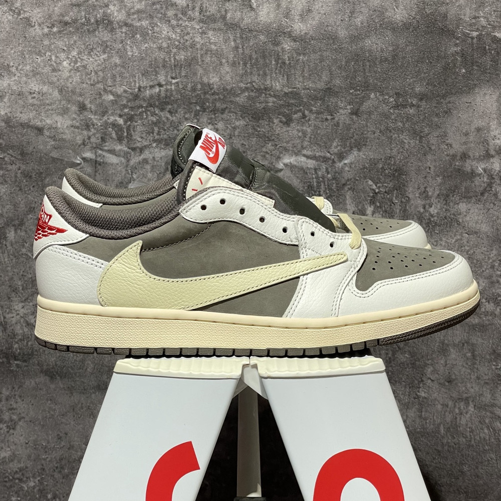Men Air Jordan 1 Low OG x Travis Scott White Brown Reverse Mocha Casual Sneakers