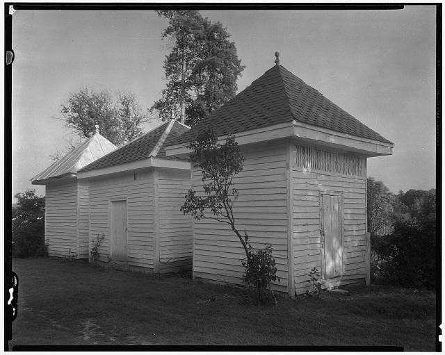Photo:Edgewood Nelson County Virginia Cabell House 1930s Outbuildings