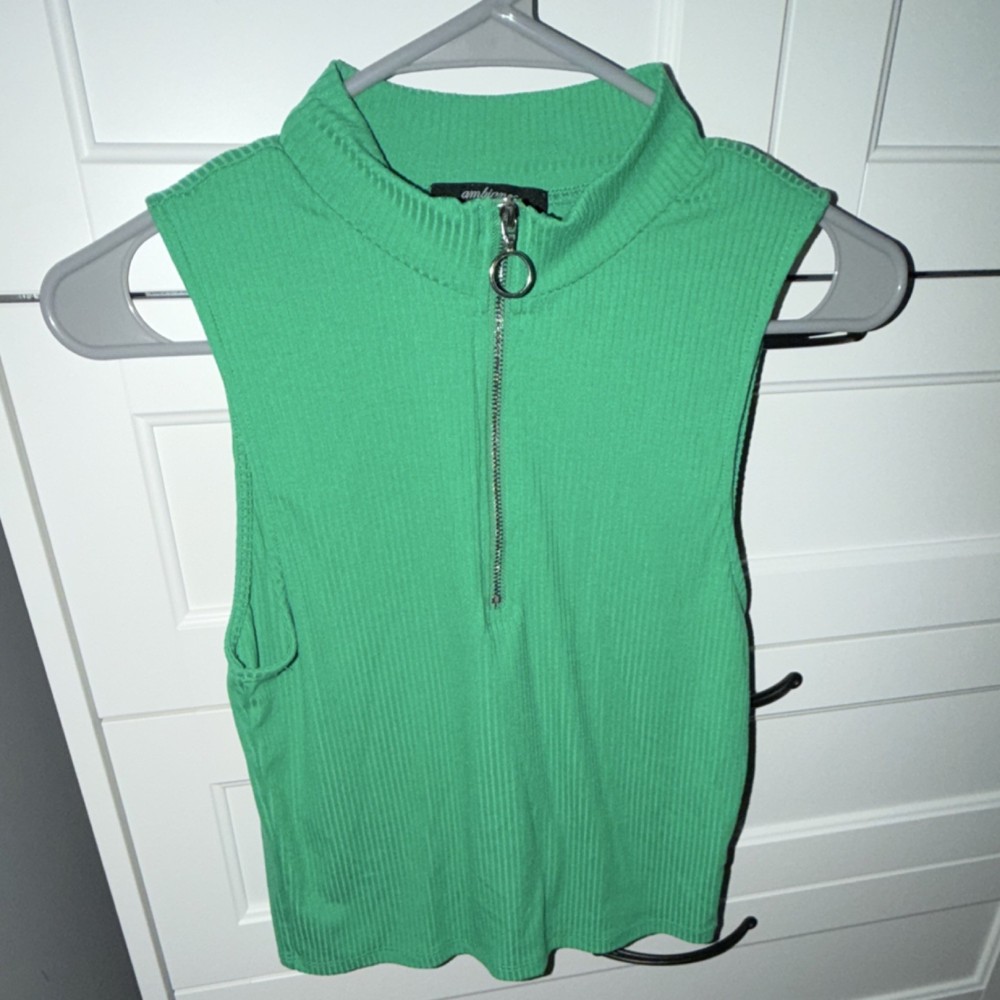 Ambiance Green Knit Sleeveless Zip Front Mock Neck Tank Top Size L