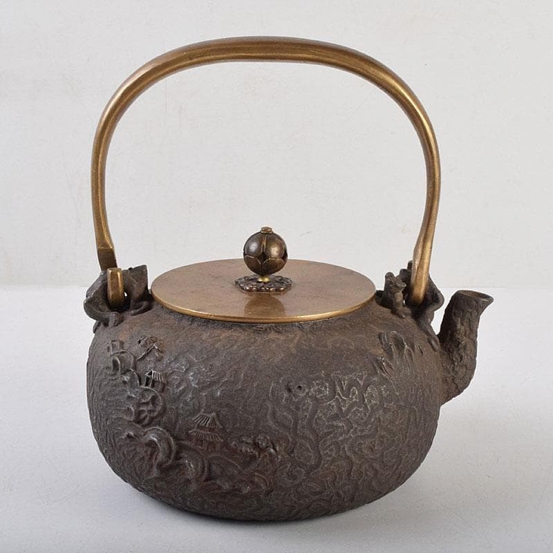 Nihon Kamebundo Iron Kettle Brass Lid Mountain Scene Teapot 19cm Vintage Rare
