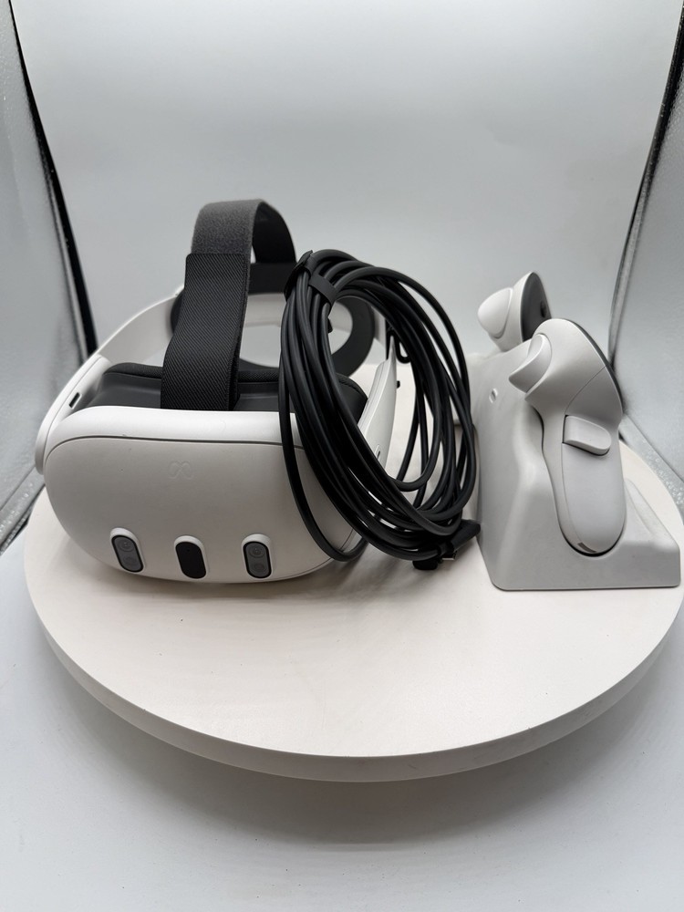 Meta Quest 3 128GB VR Headset