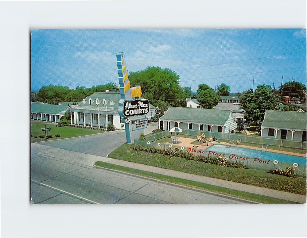 Postcard Alamo Plaza Hotel Courts Nashville Tennessee USA