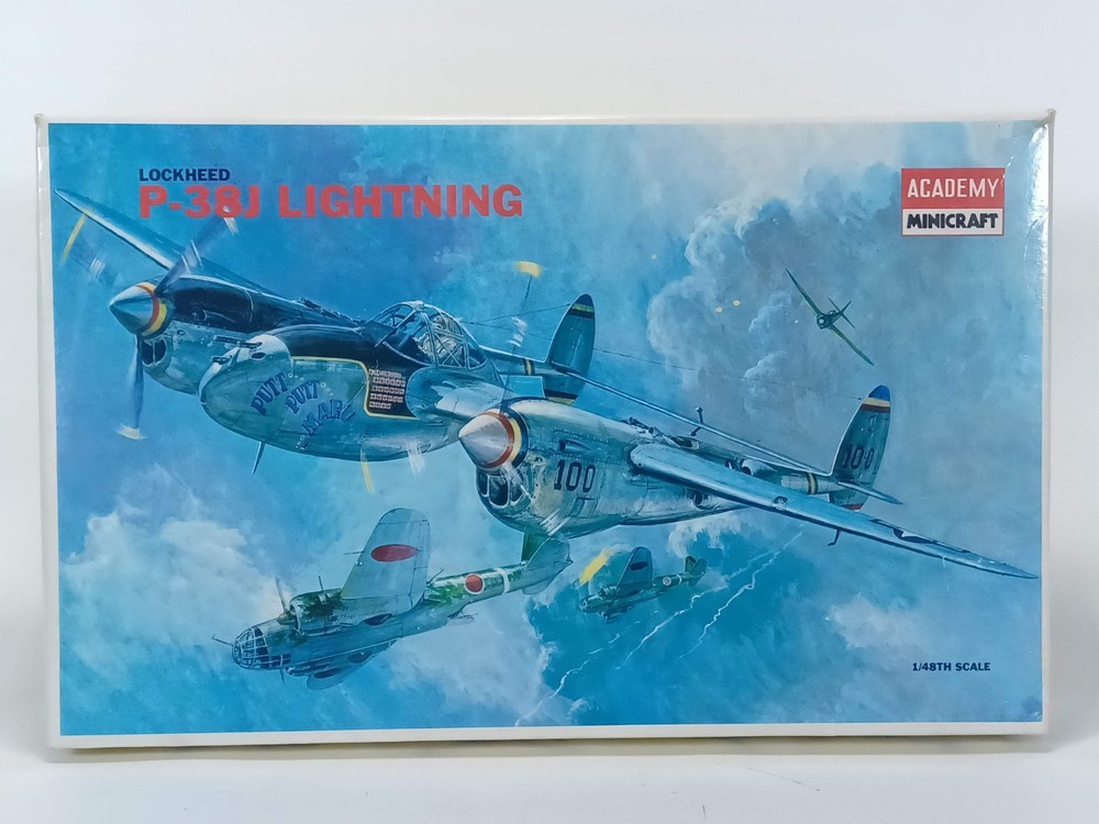 Academy Minicraft Lockheed P-38J Lightning Fighter 1/48 2126 Model Airplane Kit